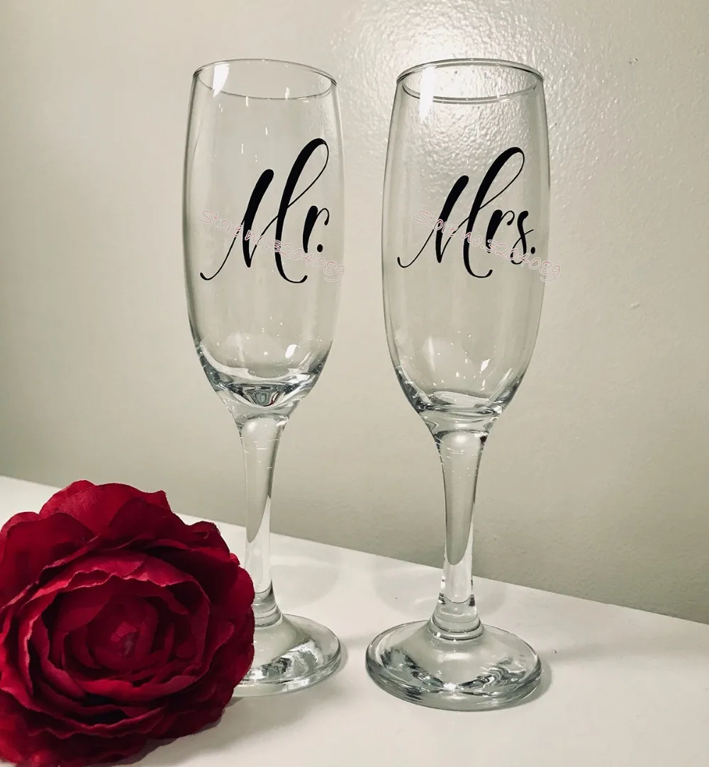 & Mrs.With Hearts Glass/ wine glass vinyl sticker for wedding party... Mr 