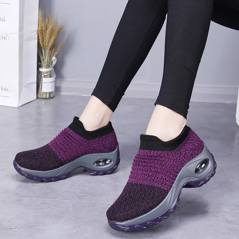 

Breathable Light Women Running Shoes Outdoor Walking Cushioning Woman Sport Jogging Shoes Non-slip Sneakers Big Size 35-42