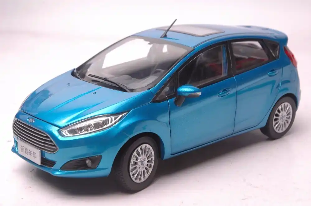 ford fiesta de juguete
