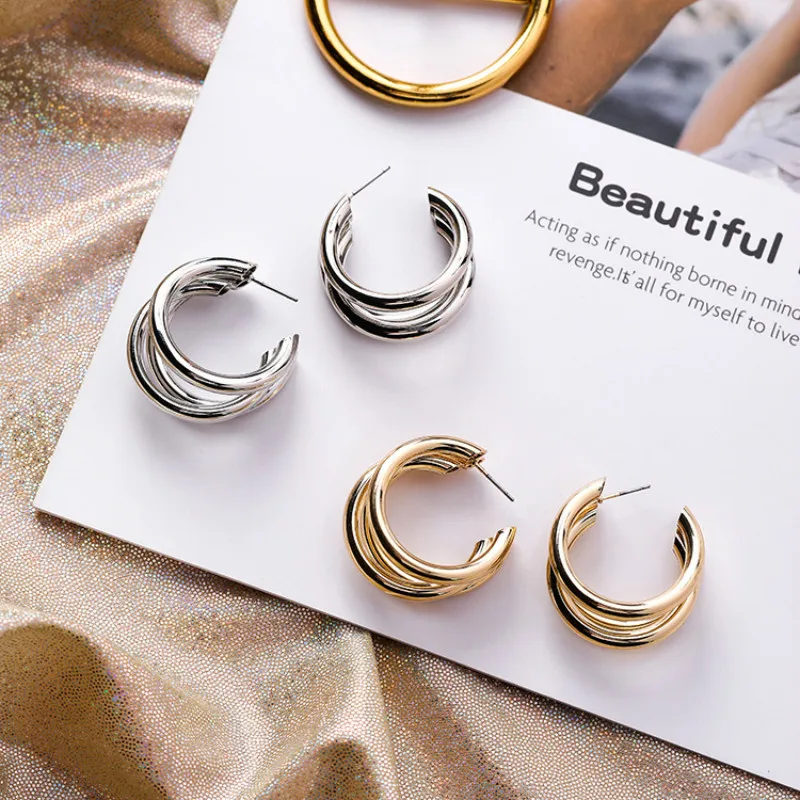

2019 New Arrival Classic Metal Round Women Hoop Earrings European American Simple Metal Earrings Fashion Female Korean Jewelry