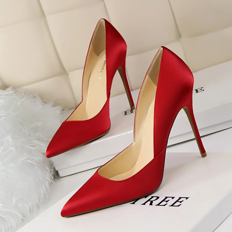Female Fashion High Heel Pointed Toe Shoes Elegant Silk Stain Design High Heel Wedge Sandals Lady Party Clear High Heel Shoes Female Fashion High Heel Pointed Toe Shoes Elegant Silk Stain Design High Heel Wedge Sandals Lady Party Clear High Heel Shoes