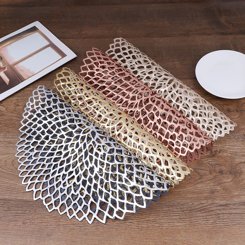 

Placemat For Dining Table PVC Plastic Hollow Insulation Round Baroque Mediterranean Coaster Pads Table Bowl Mats Home Decor 36cm