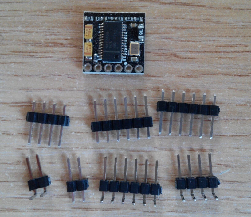 

FPV OSD / brOSD / MiniOSD / Mini OSD / MinimOSD 16x16mm for Naze32 Flip32+ Flight controller for 250 RC Quadcopter Multicopter