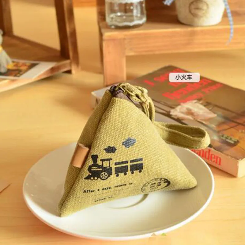 

Cute Creative Purse Canvas Material Vintage Change Purses Coin Purse Triangle
