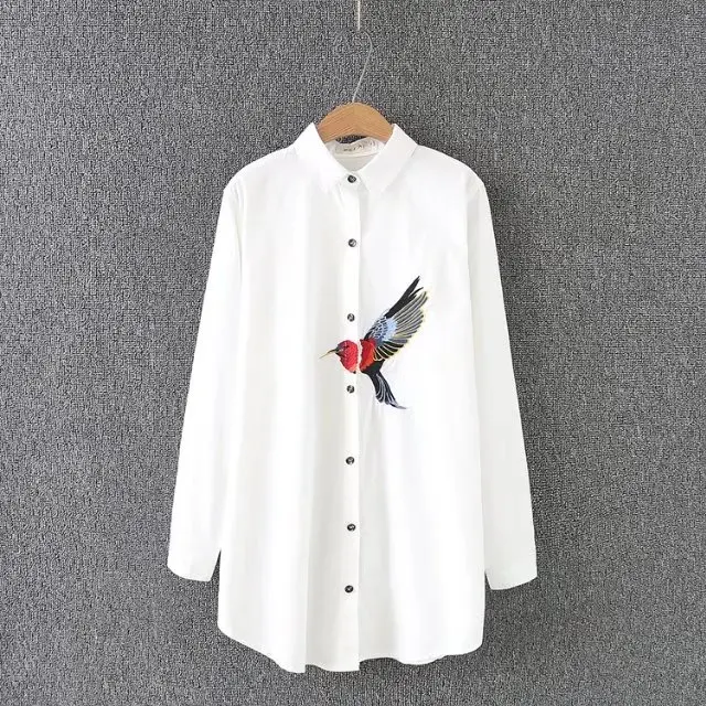Новая рубашка большого размера, весна, большие размеры, Женская длинная рубашка, хлопковые блузки, стильная одежда, женские рубашки с вышивкой размера плюс - Цвет: Белый