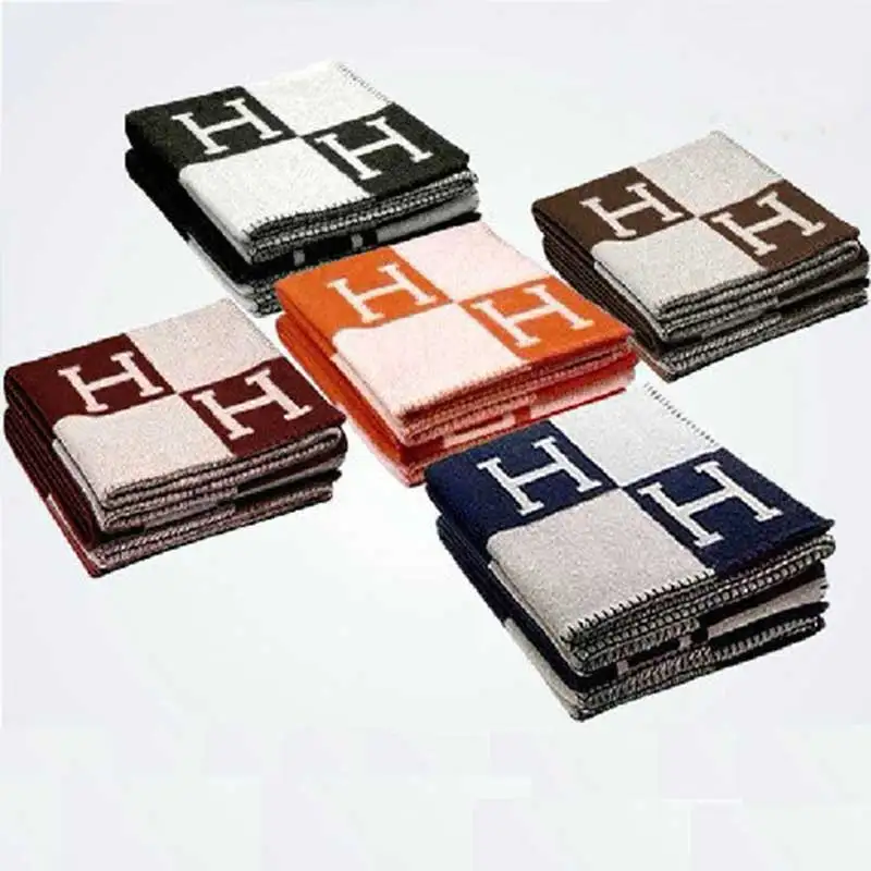 

Wool March 8 Super Warm Soft Blankets March 8 on Sofa/Bed/Plane Travel Patchwork Bedspread Fleece Deken Wool H Blankets