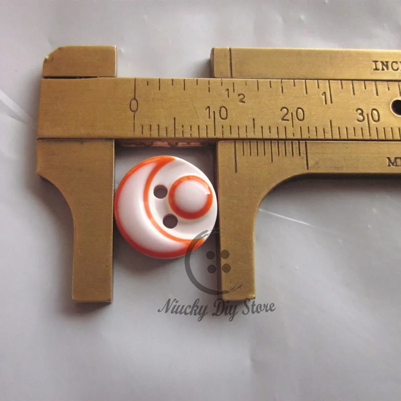 R0101m-008c