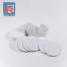 100 pçs/lote 25mm Ntag216 NFC tag 888 Bytes PVC Moeda token tag Cartões Utilizados Para O Android, IOS E todos os Telefones NFC