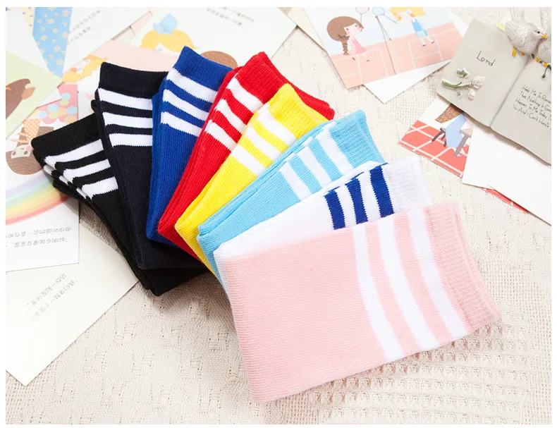 2808780109_489356000