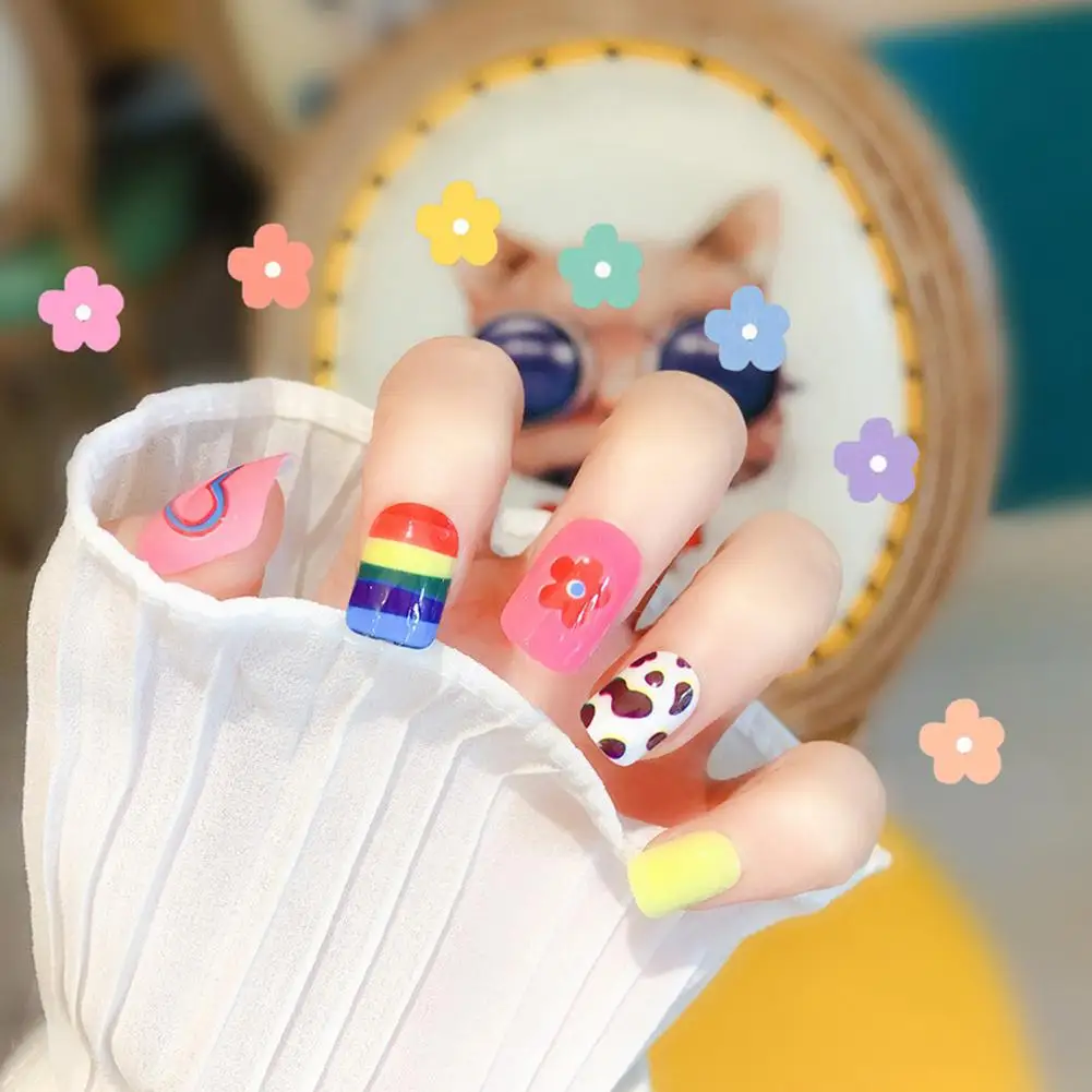 

Yfashion 24 Pcs Rainbow Fake Nail Sticker Fashion Finished Nail Patch Nail Art Artificial Extension False Nail Tips Art Decorations