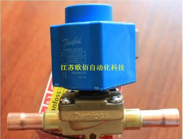 Danfoss solenoid valve coil 042N4203 ONE NEW Danfoss solenoid valve coil 042N4203 ONE NEW