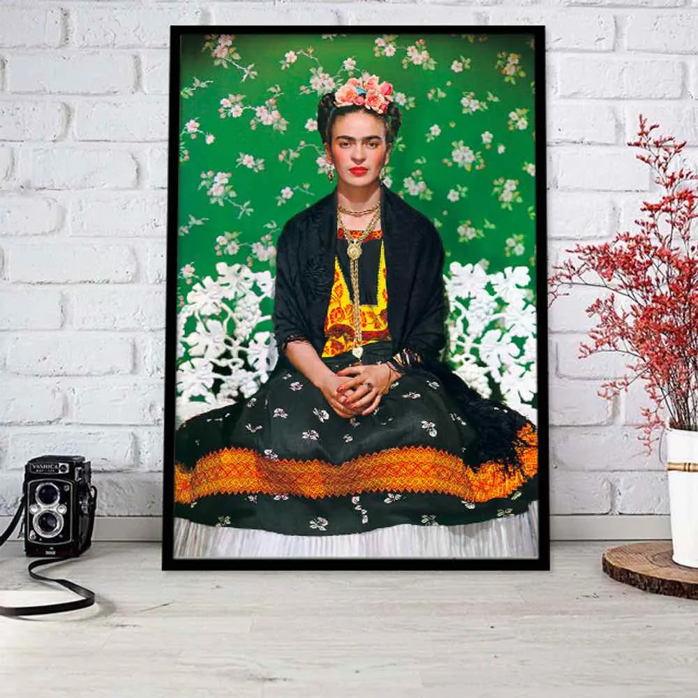 

HAOCHU Hero Woman Portrait Woman Canvas Painting For Living Room Home Decor Painting Print Poster Simple Nordic Wall Picture