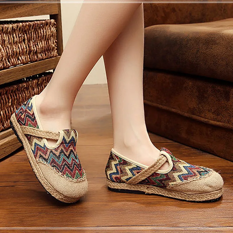 Spring ethnic womens shoes breathable pedal canvas shoes female luxury shoes women designers female Loafers Driving Shoes women