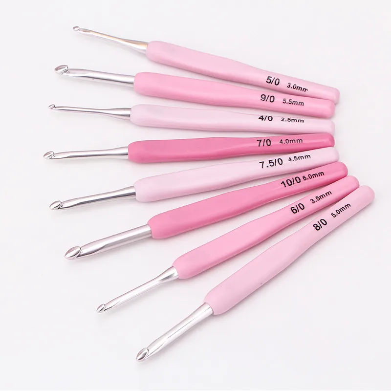 

8pcs/bag Crochet Hook Set 2.5-6.0mm Soft Rubber Grip Handled Crochet Hooks Storage Yarn Scissors Knitting Needles Set