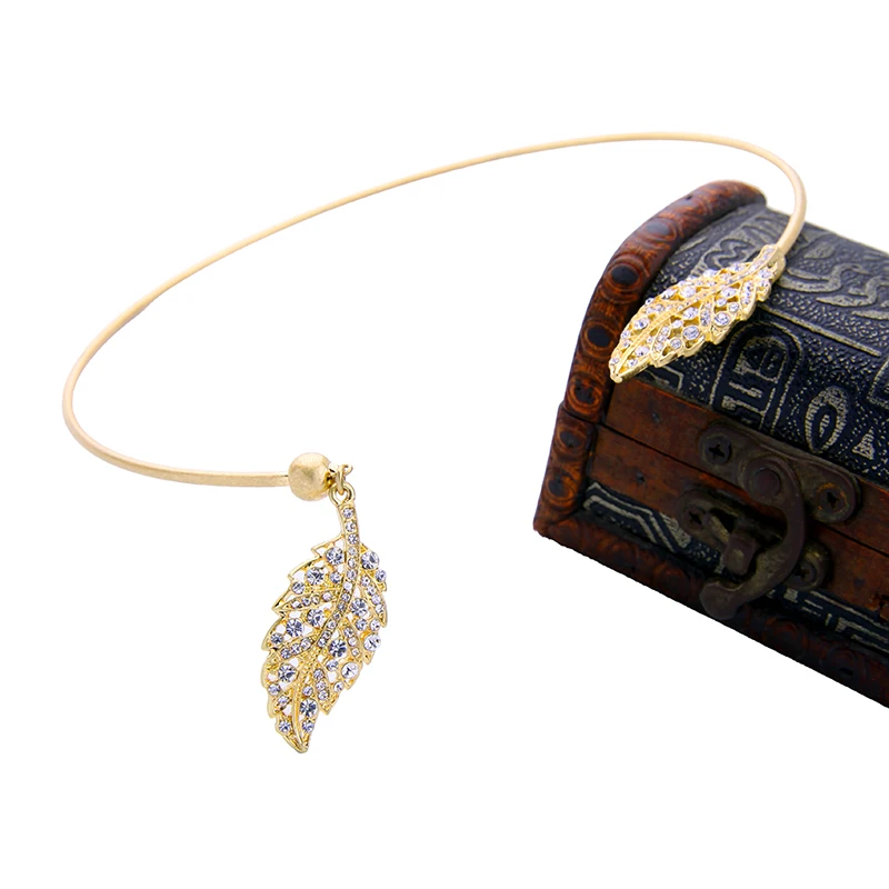 Women Necklace Torques Inlay Rhinestone Leaves Jewelry KISS ME