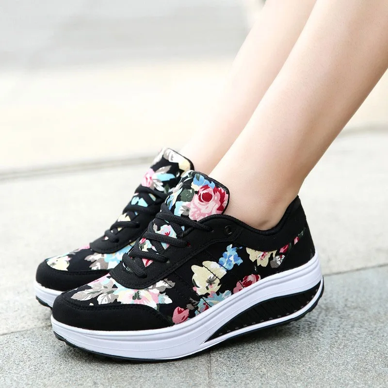 Online VTOTA Frauen Schuhe 2018 Mode Turnschuhe Frauen Korb Femme Komfortable Keile Turnschuhe chaussure femme Frauen Vulkanisieren Schuhe