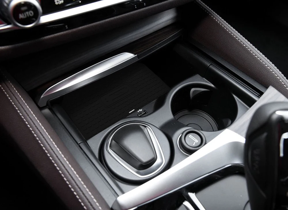 Qi автомобильное беспроводное зарядное устройство для BMW 5/6 GT 2017-2019 iPhone Xs Max Xr X Samsung