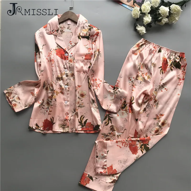 

JRMISSLI Satin Pyjamas Women Flower Pajamas Sets 2019 Spring Women Sleepwear Elegant Pijama Mujer Fashion Female Suit