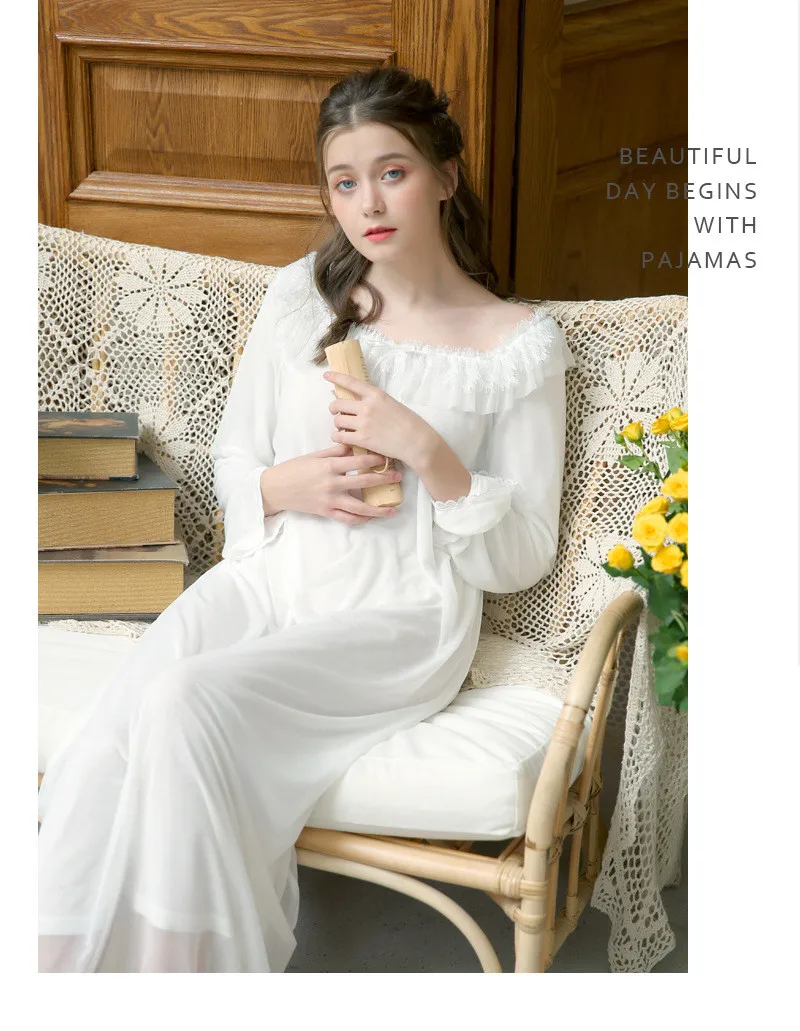 NIGHTGOWN (9)