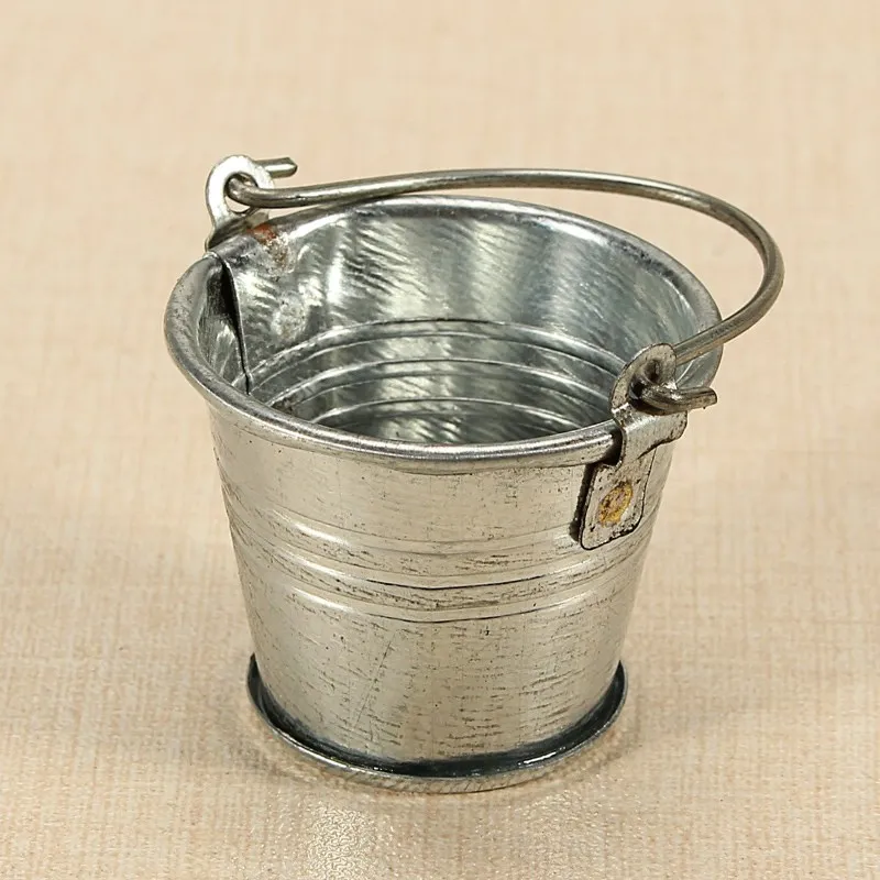 1 12 Children Mini Bucket Model Dolls House Property Doll DIY A Specical Gift for Children