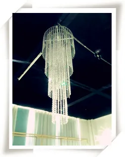 

10pcs /lots Acrylic wedding chandelier 110cm tall for wedding decoration