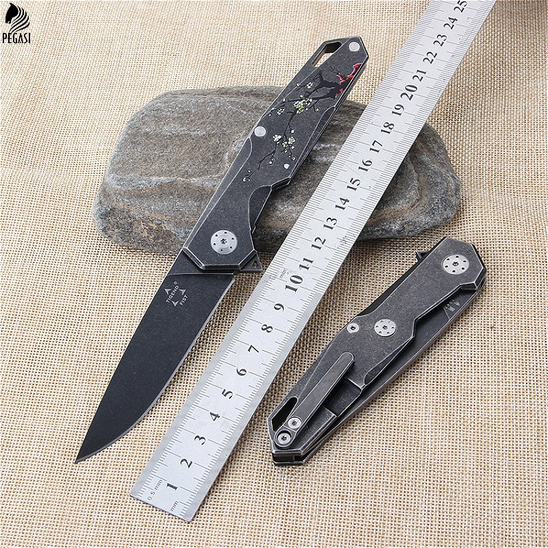 2017 New Hot Folding Knife Titanium coating Steel Blade Wood Handle