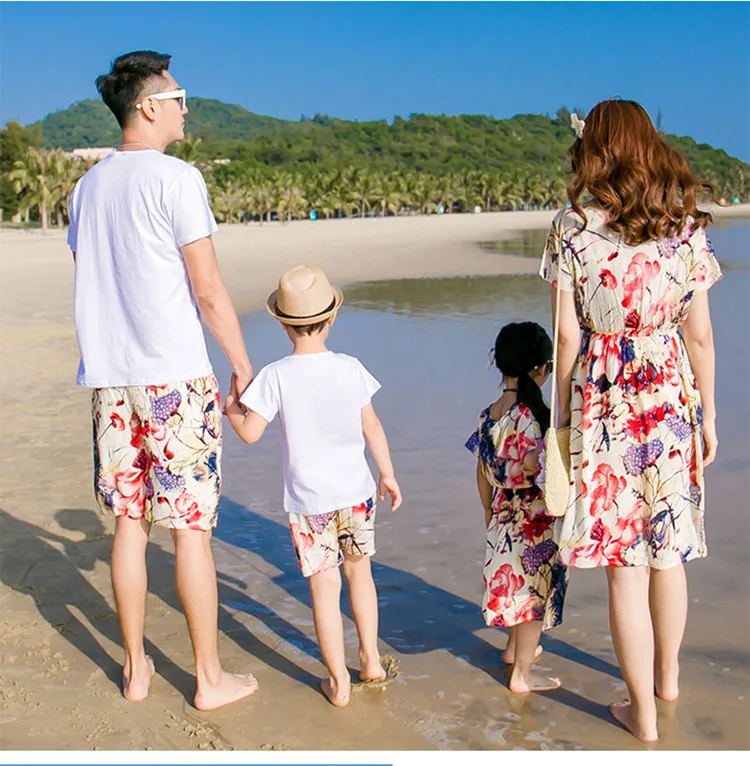 Mommy And Daughter Lotus Printed Dress Daddy Son T shirts And Shorts Family Matching Clothing Set 13