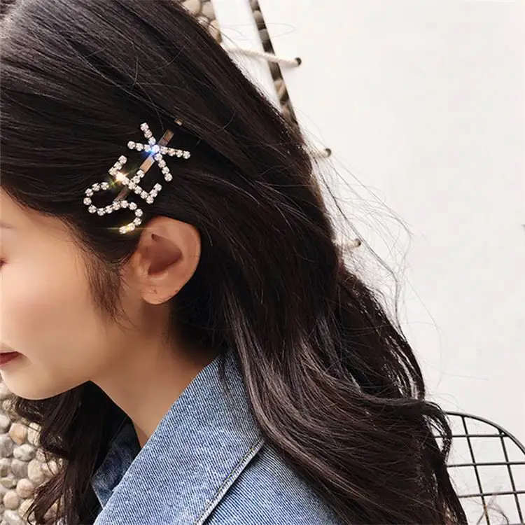 кореянки и аксессуары. японские украшения для волос. корейский ободок для волос. корейские аксессуары. корейские заколки.