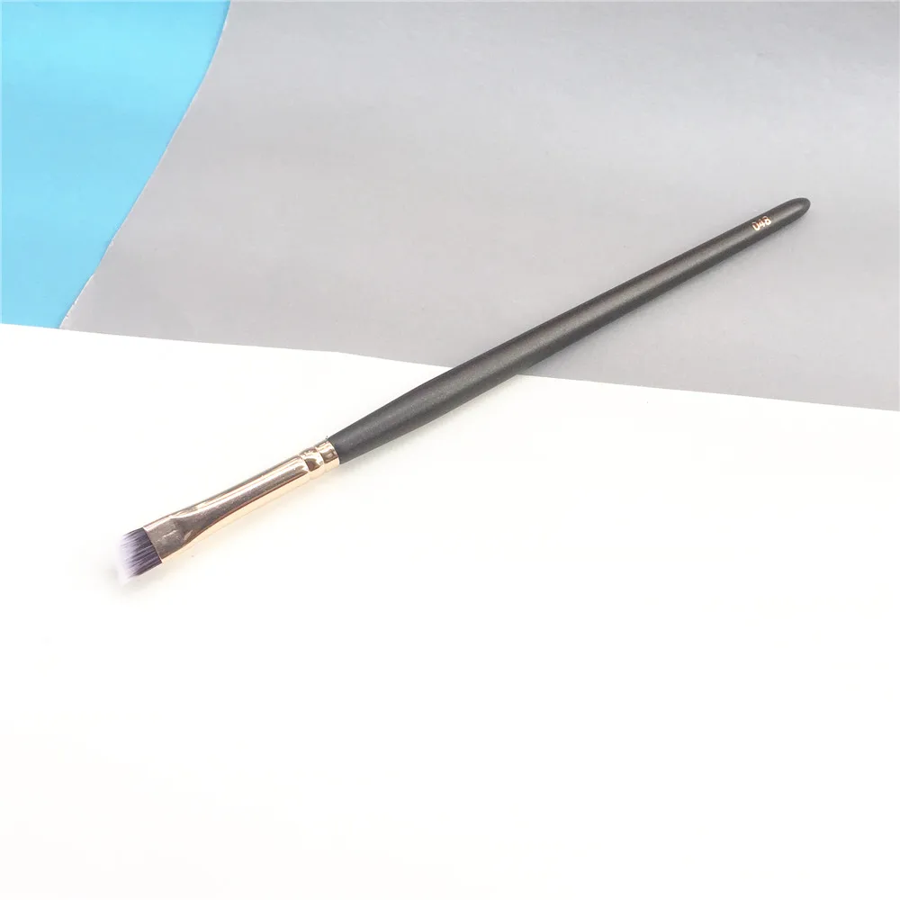 My Destiny 048 Eyeliner Brush _ 3