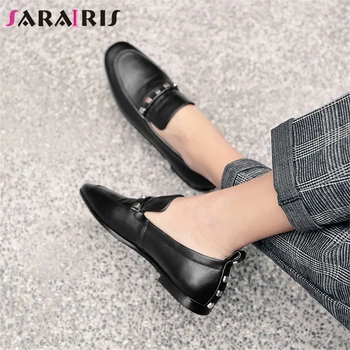 

SARAIRIS 2019 Brand New Rivet women's Genuine Leather Shallow Shoes Woman Casual Office Lady Spring Autumn Flats Big Size 34-40