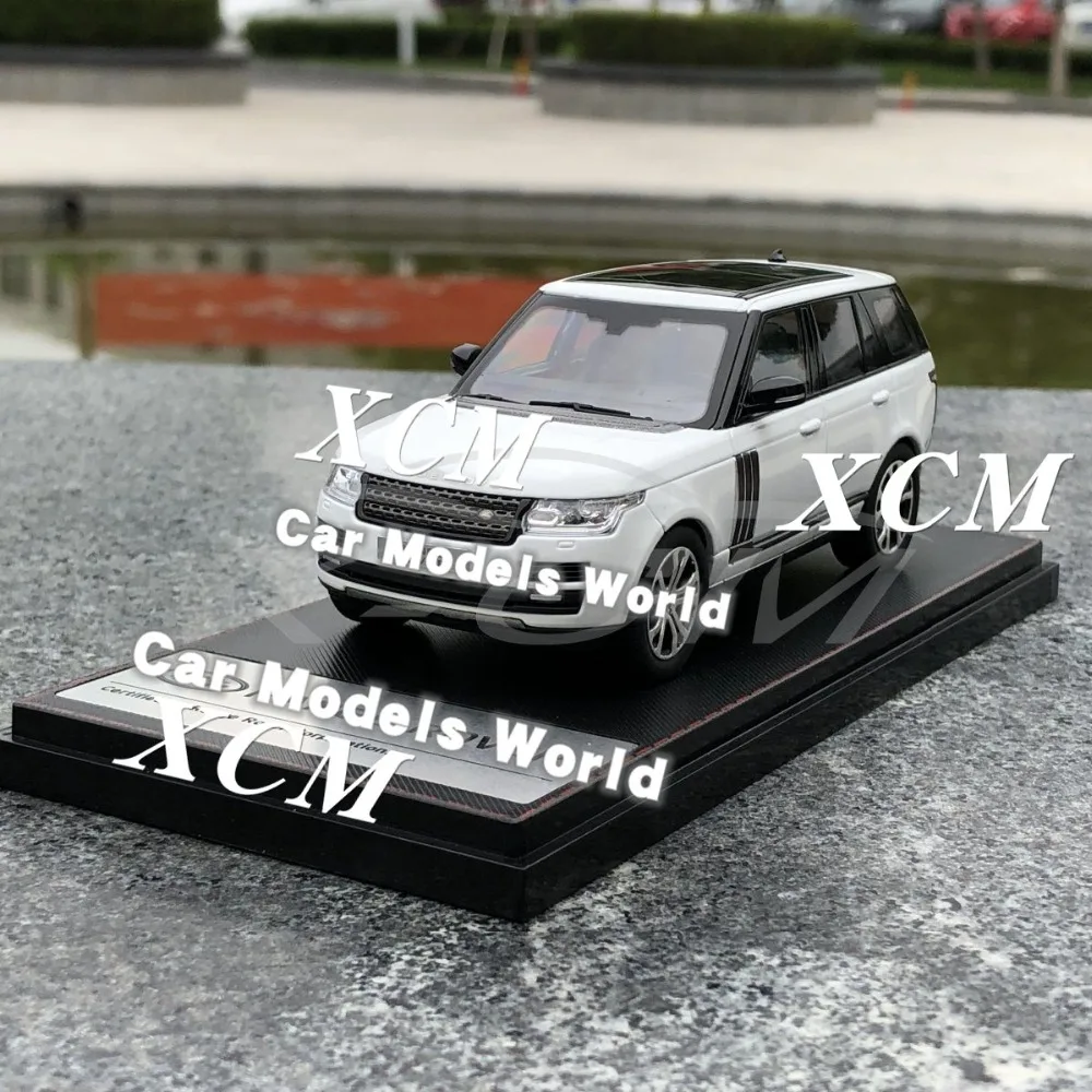 

Diecast Car Model for LCD Models 1:43 (White) + SMALL GIFT!!!