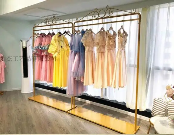 Wedding dress clothing store wedding dress rack floor to floor display iron hangers gold hanging wedding rack display rack.
