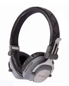 

Head-mounted metal folding wireless Bluetooth headset Sub-bass game portable wireless headset with wheat