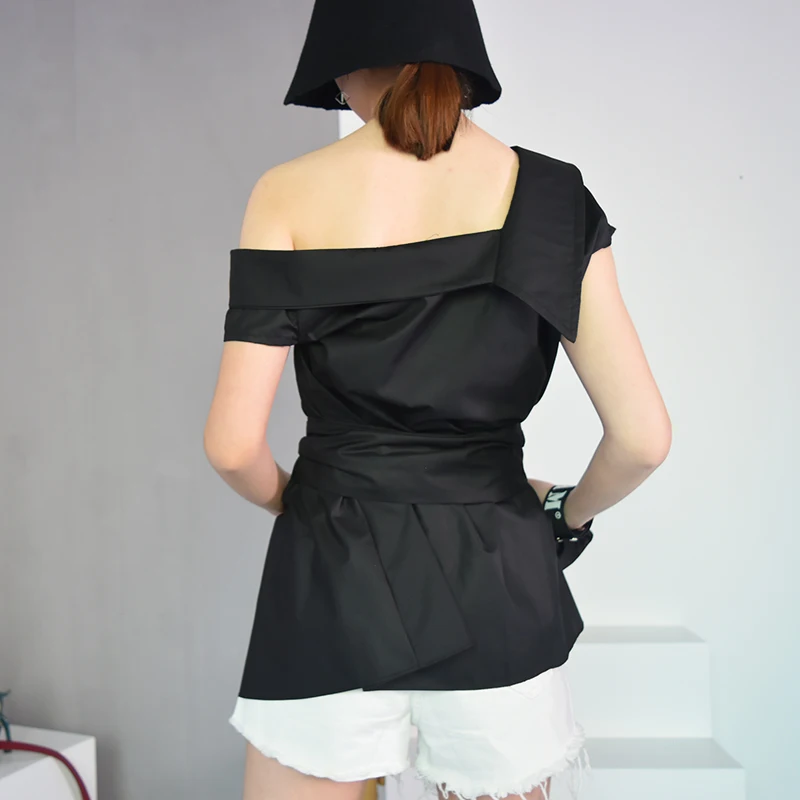 [EAM] 2019 New Spring Solid Color V-collar Black Khaki Irregular Loose Shirt Women Fashion Tide J49501