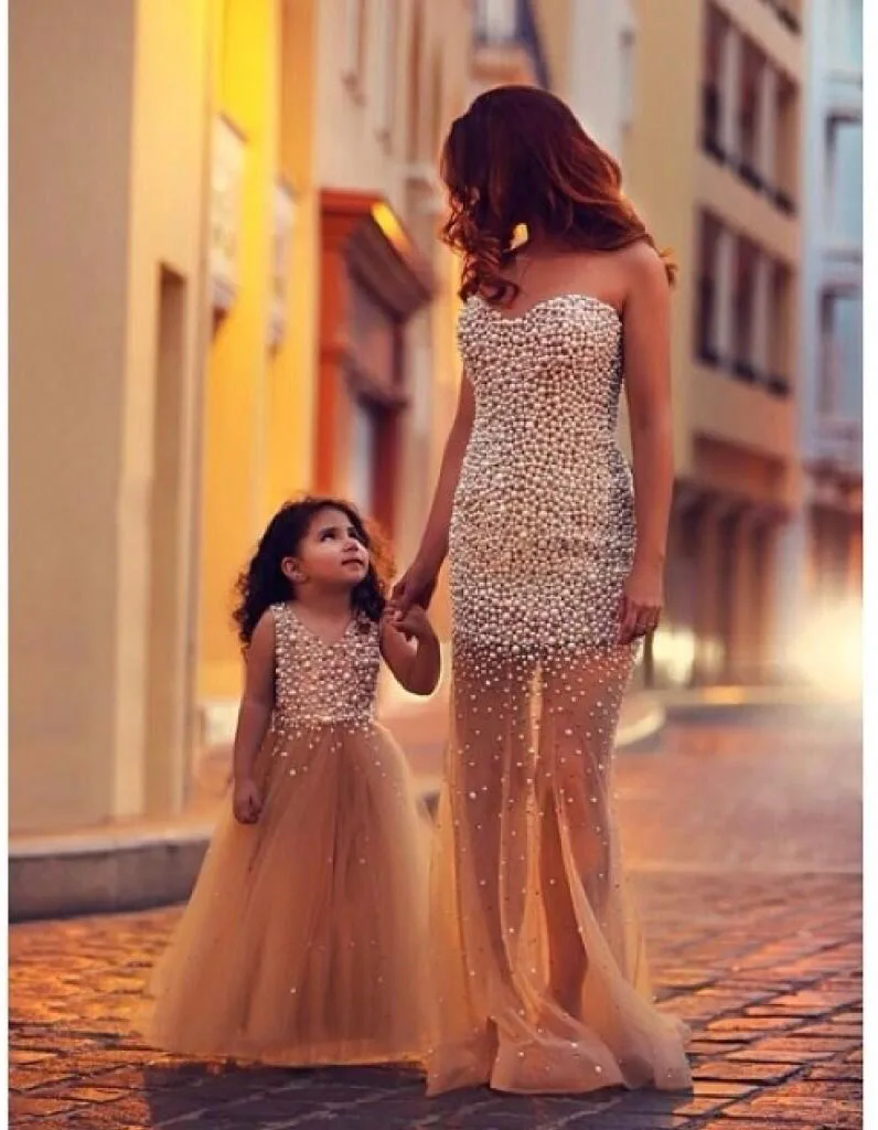 Свадебные платья для мамы и дочки; платье с золотыми бриллиантами для девочек; вечернее платье для родителей и детей; одежда для гостей