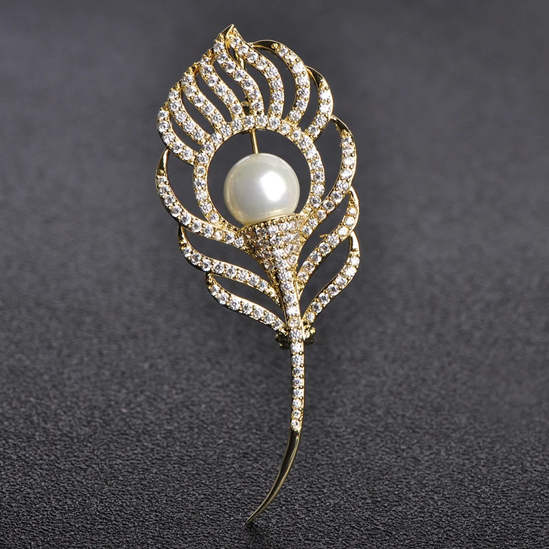Blucome High Imitation Pearl Brooch Rhinestone Copper Broach For Women Feather Broche Party Dress Decoration Charm Pins Clips uk