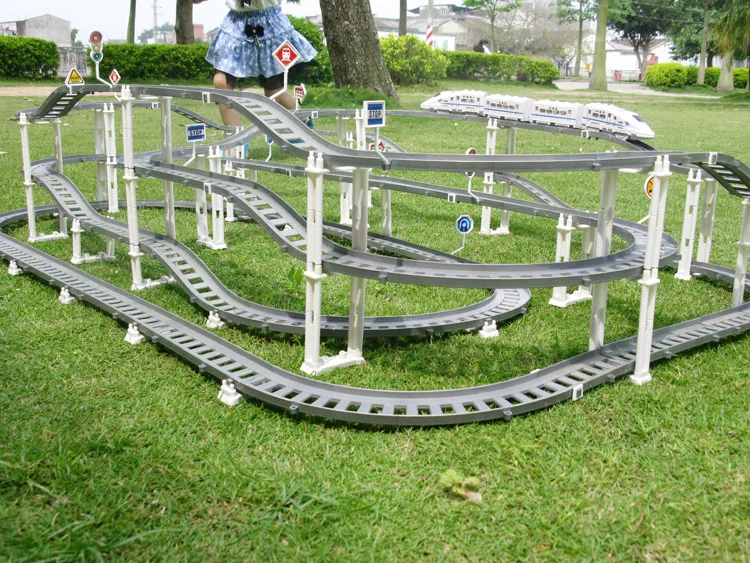 

Hotsale CRH Train Track Electric Motor Train Toy best gift for kid Long Rail Car Adjustable Bullet toys Kids Toys In Stock