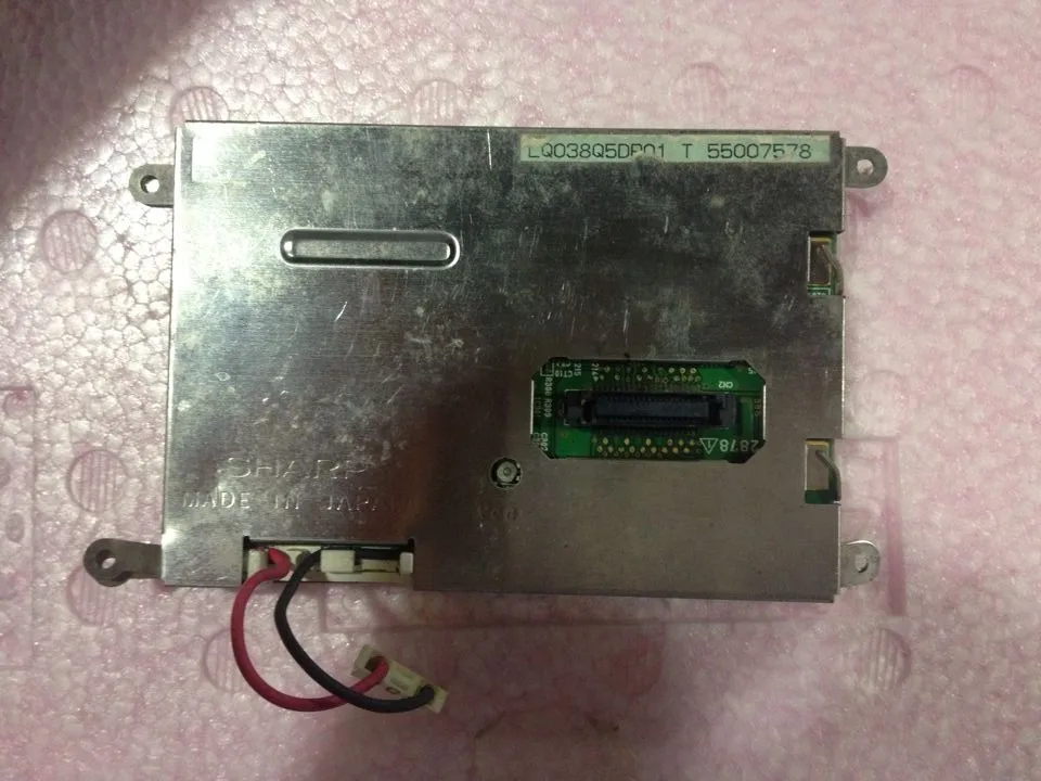 

LQ038Q5DR01 3.8
