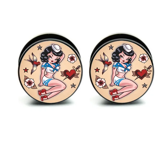 Fluff Suzy Sailor Pinup_1