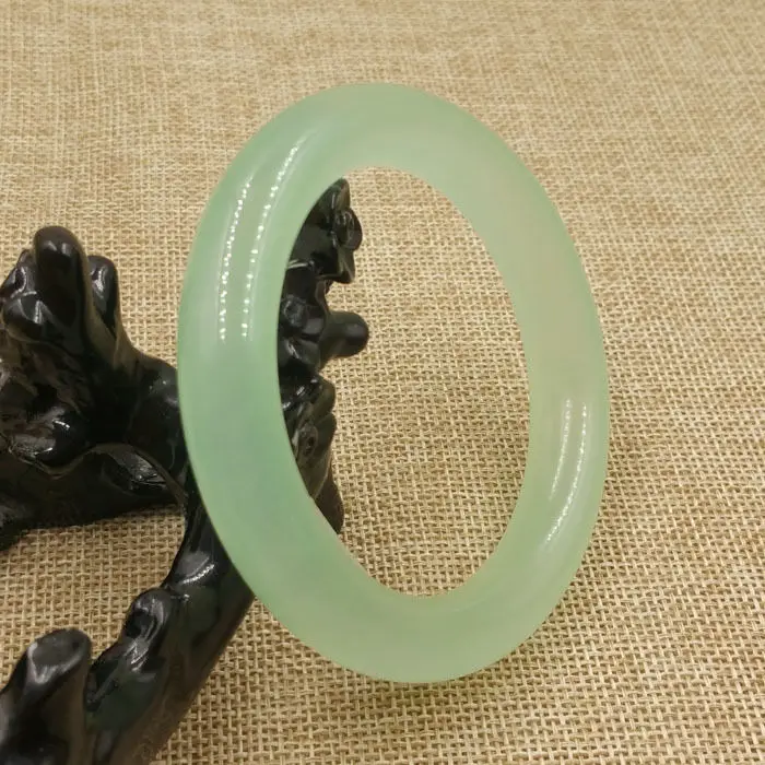

A-1359 Vintage Chinese Beautiful Fashion Apple Green Jade Bangle Bracelet 59mm