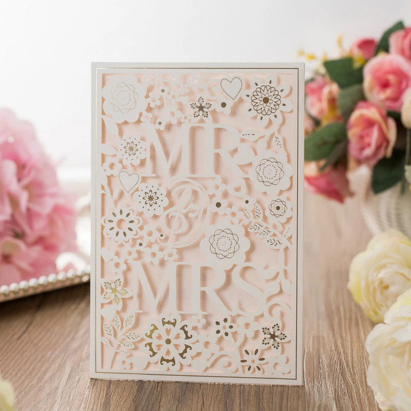 

50pcs White Laser Cut Mr&Mrs Wedding Invitations Card Elegant Greeting Cards Customize Envelopes Wedding Party Favor Decoration