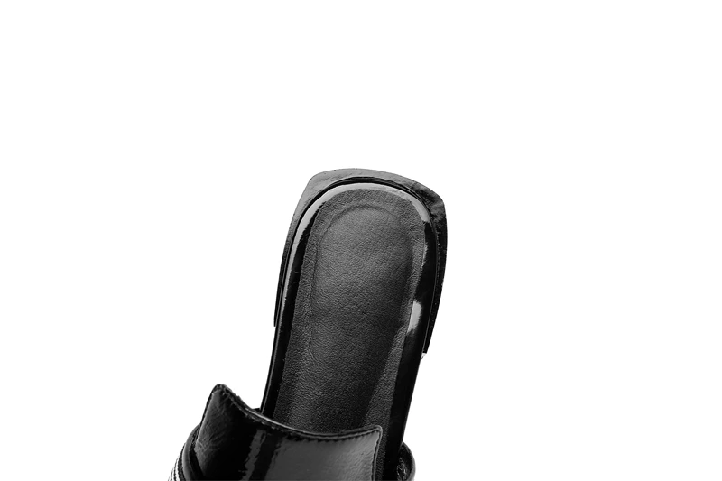8E8B0230