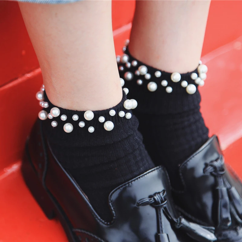 

SP&CITY Original Design Pearl Rhinestone Harajuku Socks Women Fashion Hipster Short Socks Female Cotton Ankle Funny Socks Art