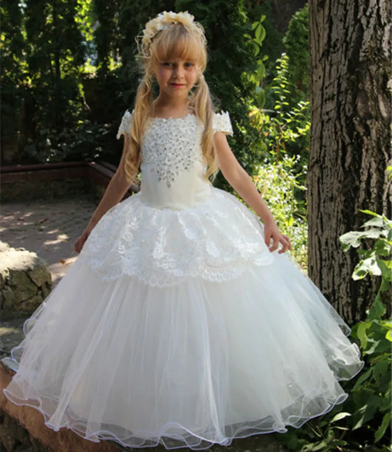 90 (1) New Ball Gown Cap-sleeve Boat neckline First Communion Dresses for Girls White Lace Beads Flower Girl Dress for Weddings