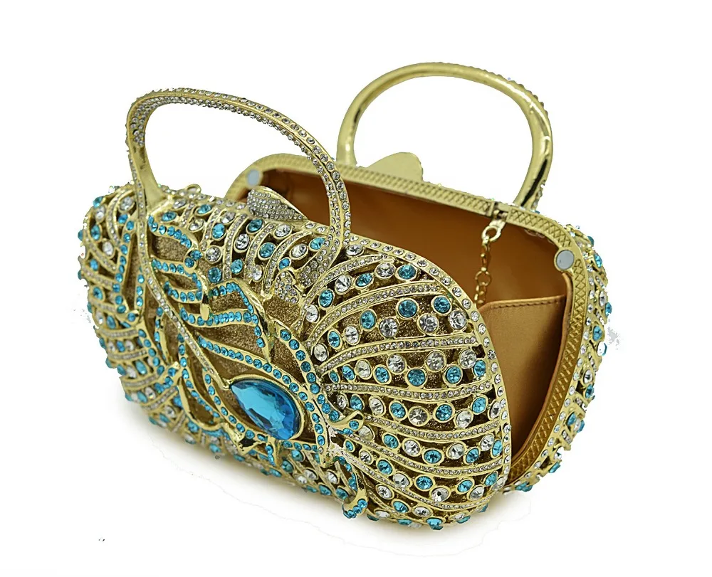 5036113799_2145319423