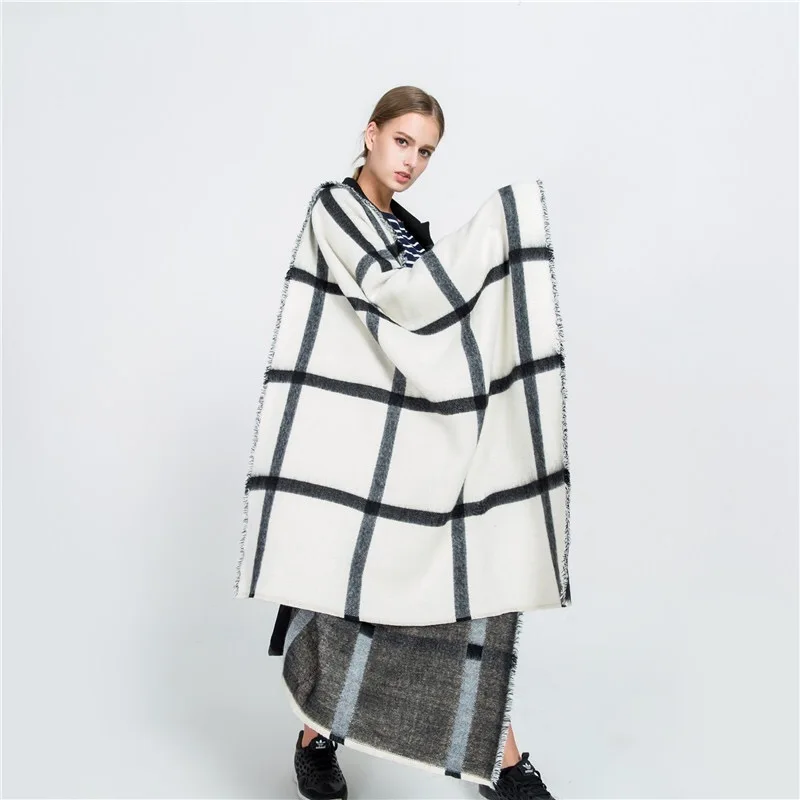 

Mingjiebihuo Autumn and winter new black and white double-sided scarf beige plaid scarf warm fashion shawl women girls