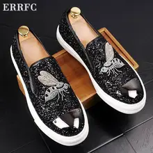 ERRFC тенденция мужские черные повседневная обувь модные блестящие слипоны круглый носок Би вышитые туфли на плоской подошве черный моложе тенденции обувь