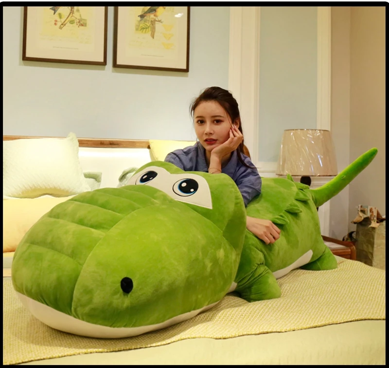 2019 New Giant Cartoon Alligator Plush Toy Big Stuffed Animal Crocodile Plush Doll Pillow for Children Friend Gift Decoration 150cm 200cm DY50636  (2)