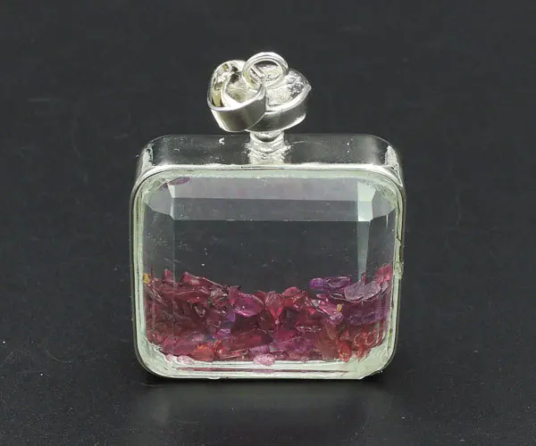 

Garnet Crystal Chips & Clear Glass Board Faceted Square Gluing Pendant Of Silver Cladding Approx 42*30*13 mm