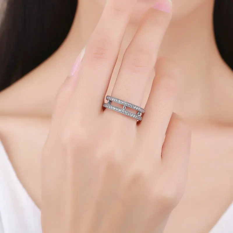 

The new 925 sterling silver fashion jewellery is a glamorous exquisite ring. Fashionable men's and women's rings